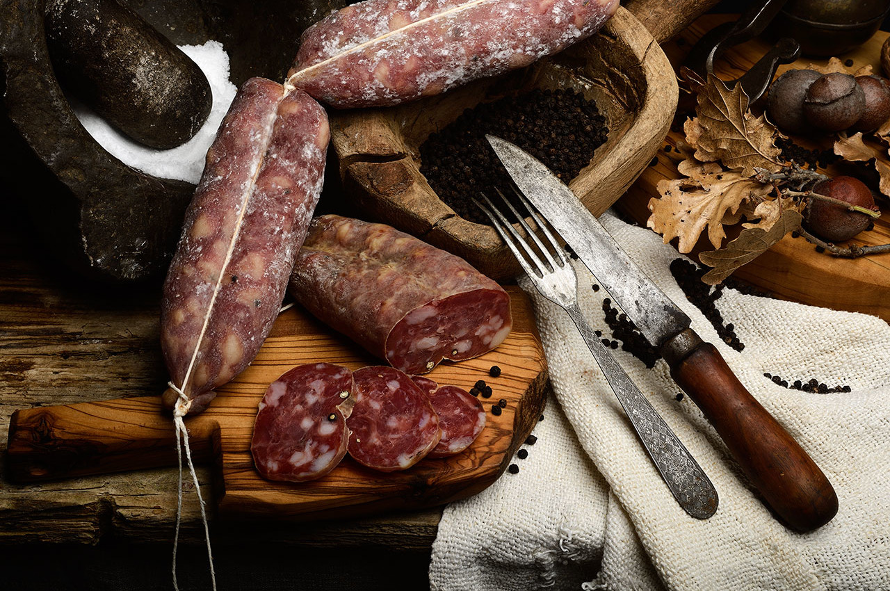 soppressata_bianca_pepe_salumisangiorgiolucano